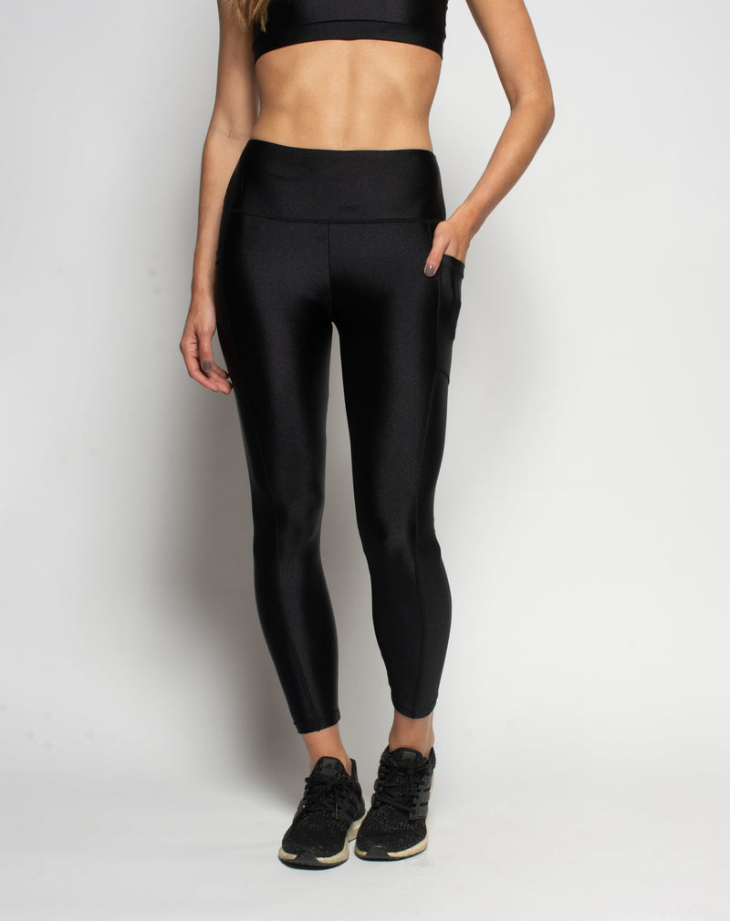 Legging com Bolsos Laterais - PRETO