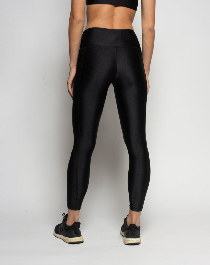 Legging com Bolsos Laterais - PRETO